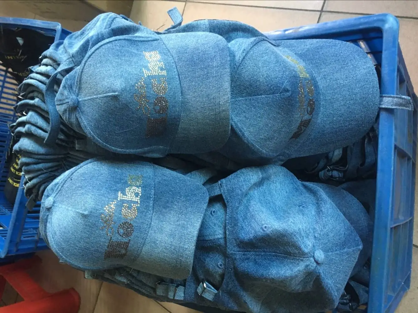 china hat factory undertake brand baseball hat processing services