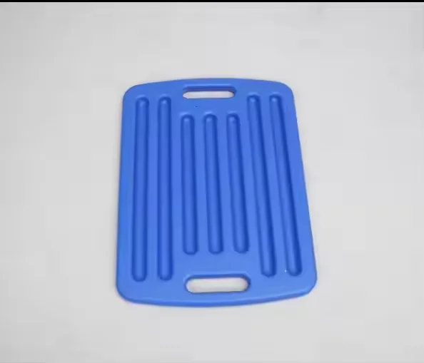 Professional medical light emergency emergency durable plastic cardiopulmonary resuscitation CPR board