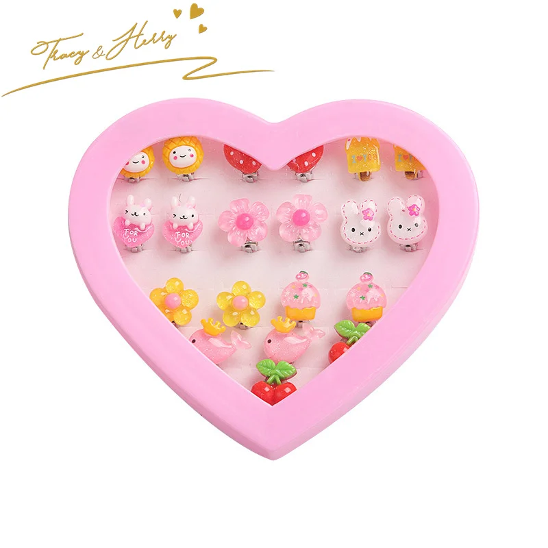 Tracy & Herry Wholesale 7Pcs Set Cheap Children Cute Pink Clip Earrings Box Packaging Custom Logo Cartoon Diamond Ring On Ear