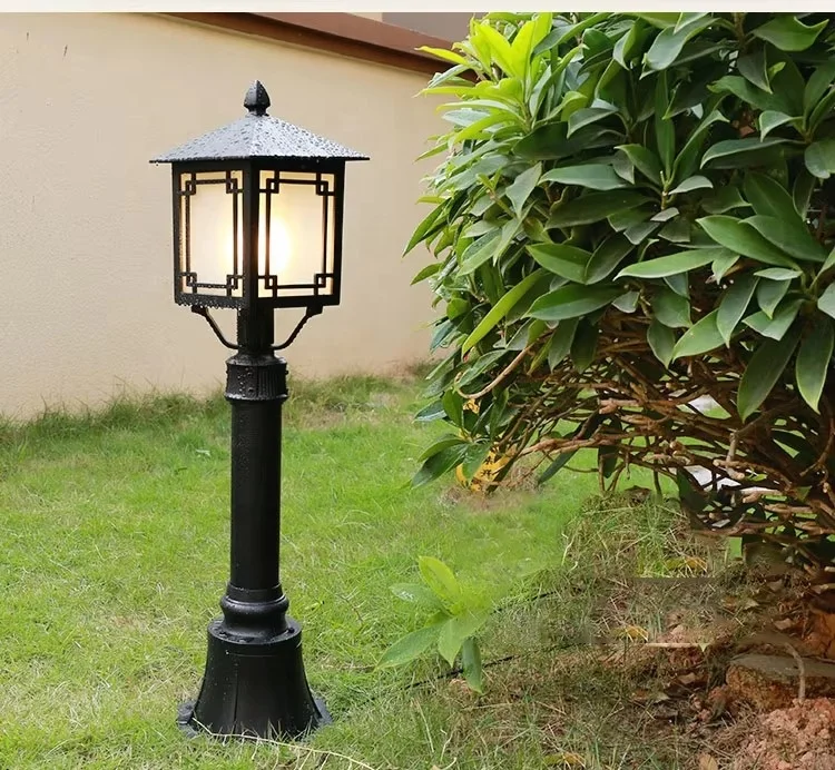 Wholesale classical outdoor aluminum sturdy LED waterproof antique decoration garden courtyard lawn lights