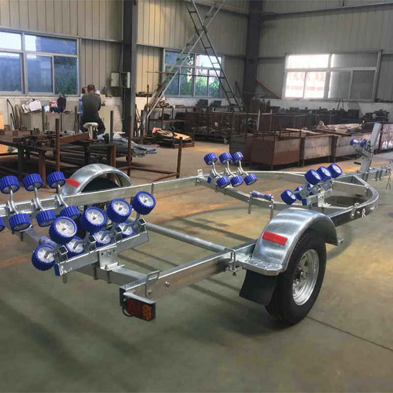 Factory direct sales 19ft 5.96M boat trailer water play equipment