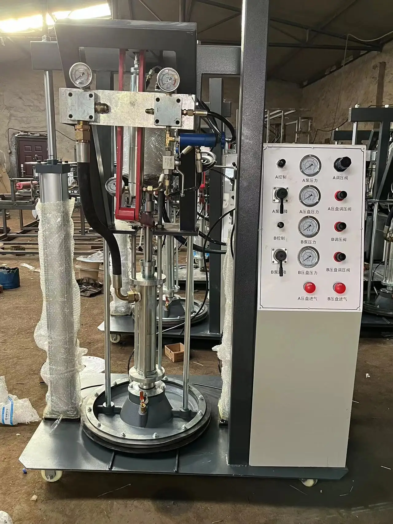 Insulating glass curtain wall machinery two-component gluing machine Rotary gluing table glass gluing machine