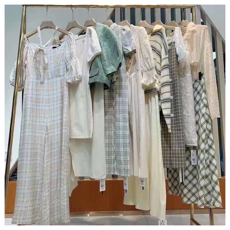Wholesale clothes second hand bales used clothing supplier korean clothes lady long silk dress