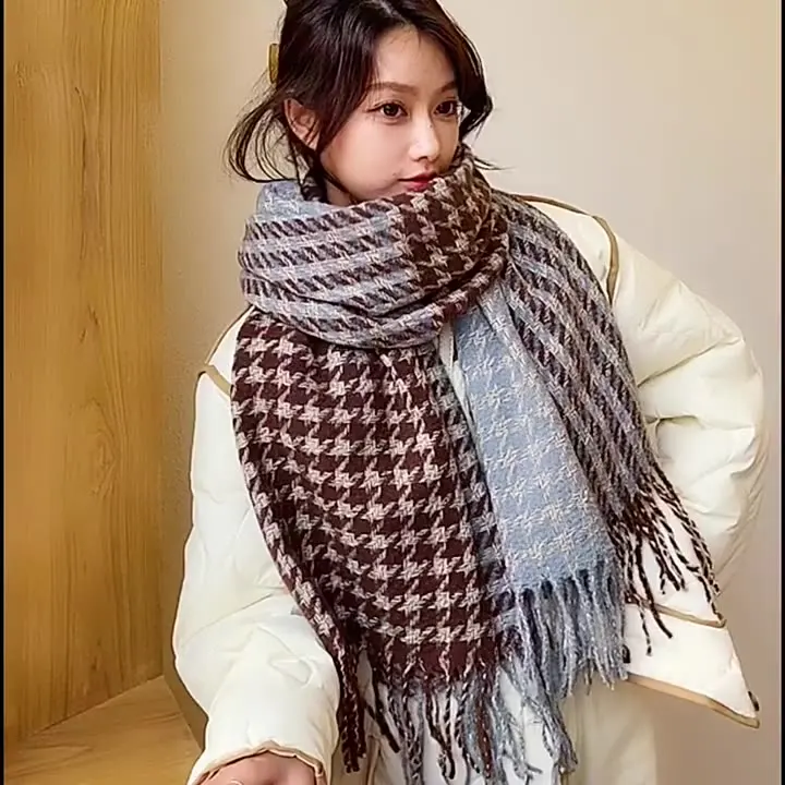 Wholesale New Warm Women Autumn And Winter Lovely Plaid Thick Scarf Tassel Shawl