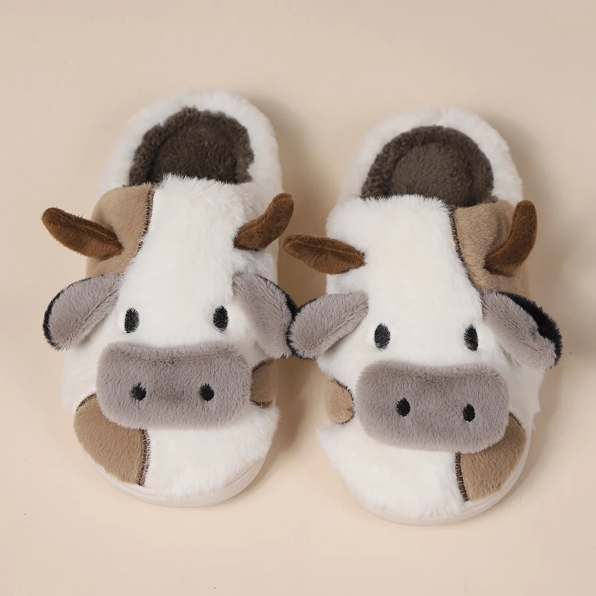 Wholesale cute cow cute winter plush slipper home indoor heel home cow slippers