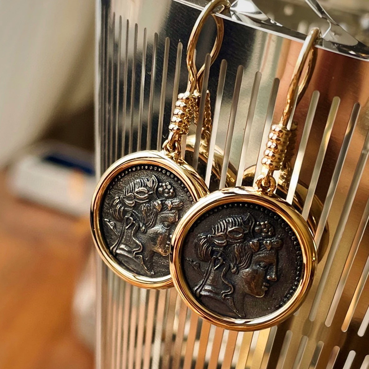 Wholesale Custom 18K Real Gold Ring Ancient Coin Oxidation Earrings Fashion Jewelry Women for Girls for Party Daily Wear