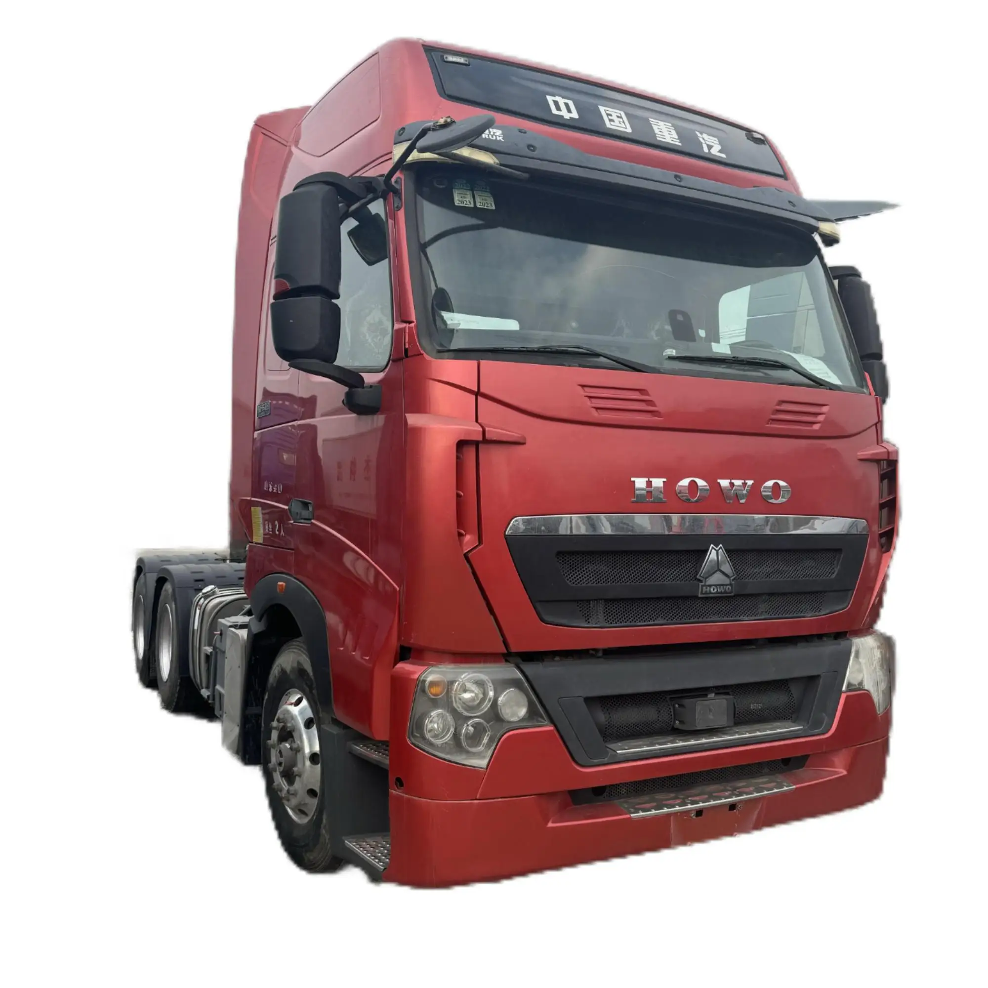 Китайский тяжелый грузовик HOWO T7 k540HP6 * 4 находится в хорошем состоянии