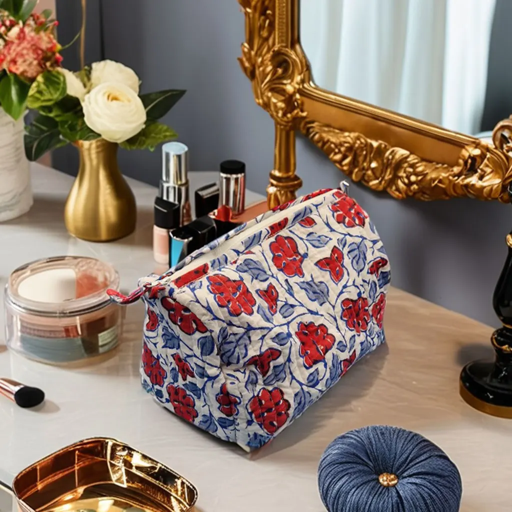 Custom Quilted Cotton Cosmetic bag Floral Printing pattern Cosmetic bags Travel Storage Portable Beauty Makeup bags