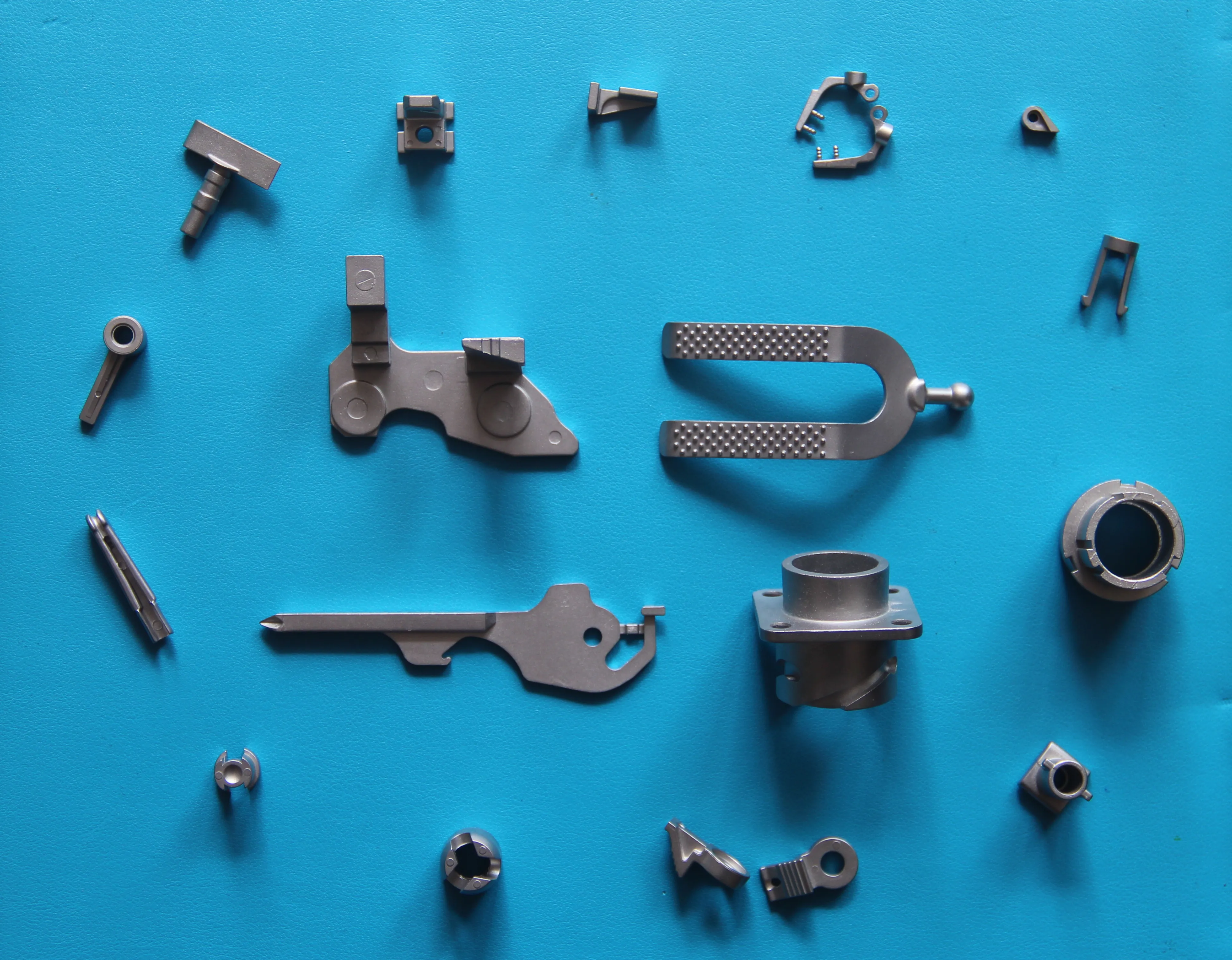 MIM metal injection molding Sintered stainless steel , charge accessory