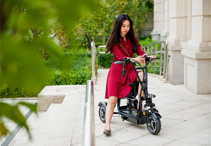 CC High quality lithium battery 3 wheel 8A 10A 15A Electric Motorcycle stable design LED light Airless Tire Electric scooters