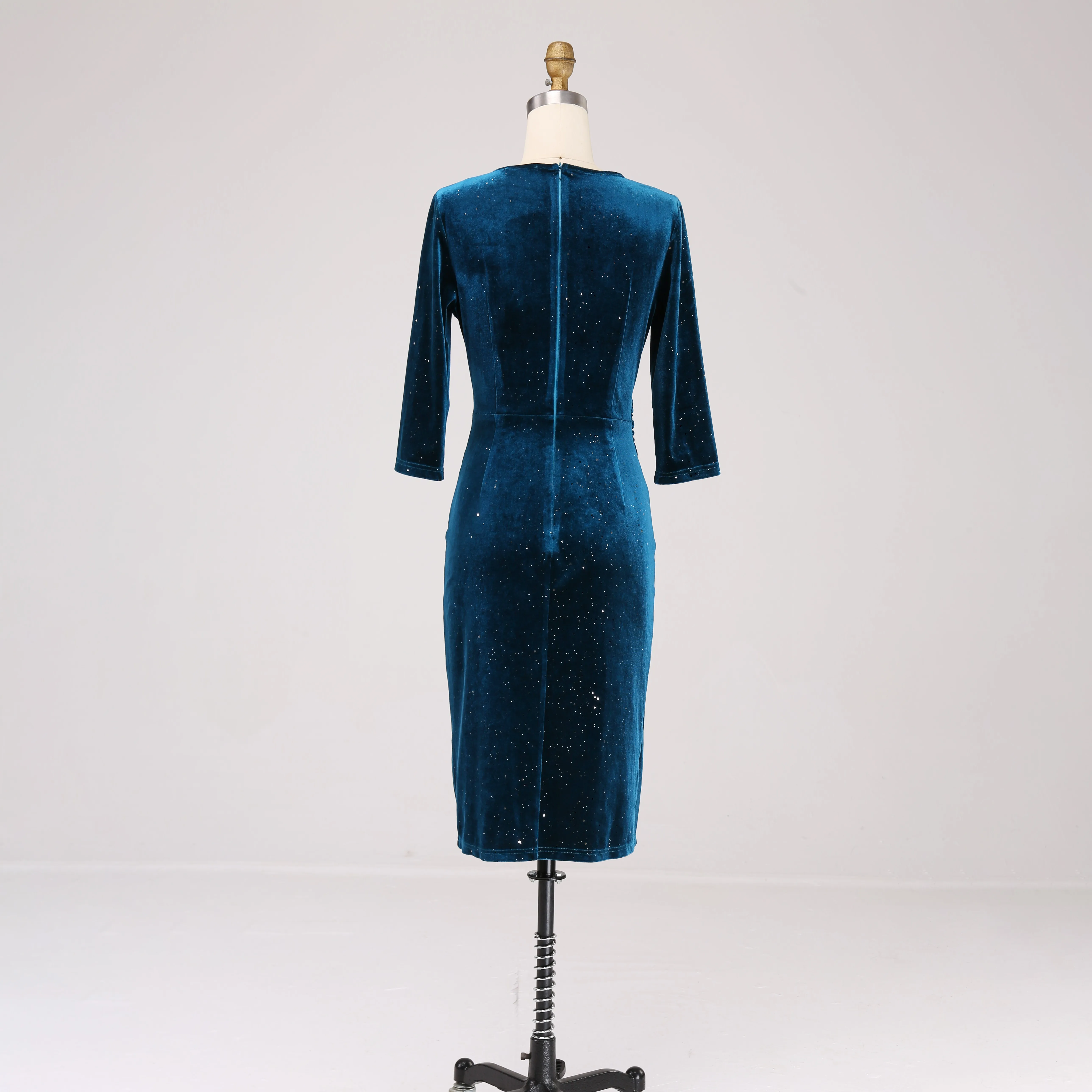 Elegant Long Sleeves Bodycon Ruched Cocktail Party Midi Dress Nightclub Party Gown Womens Wrap V Neck Split Velvet Prom Dress