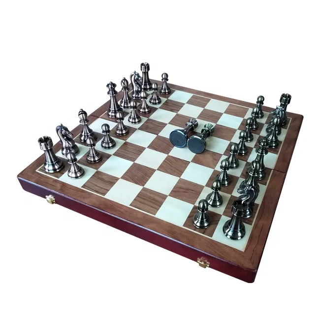 Luxury Metal Pieces Chess Set With Wood Chessboard Basis Game