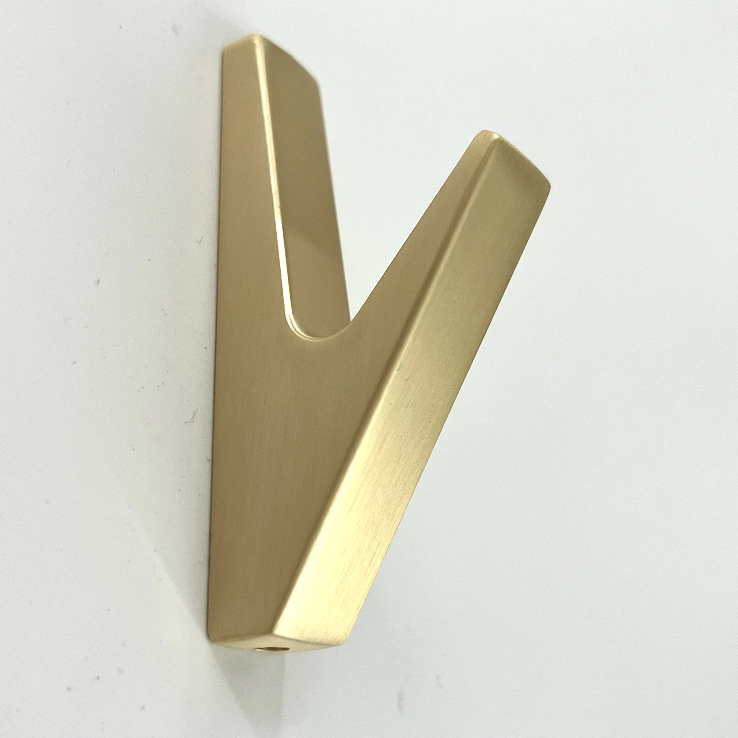 Wholesale price European wall mount zinc metal cloth coat hat cap hooks modern curtain hooks