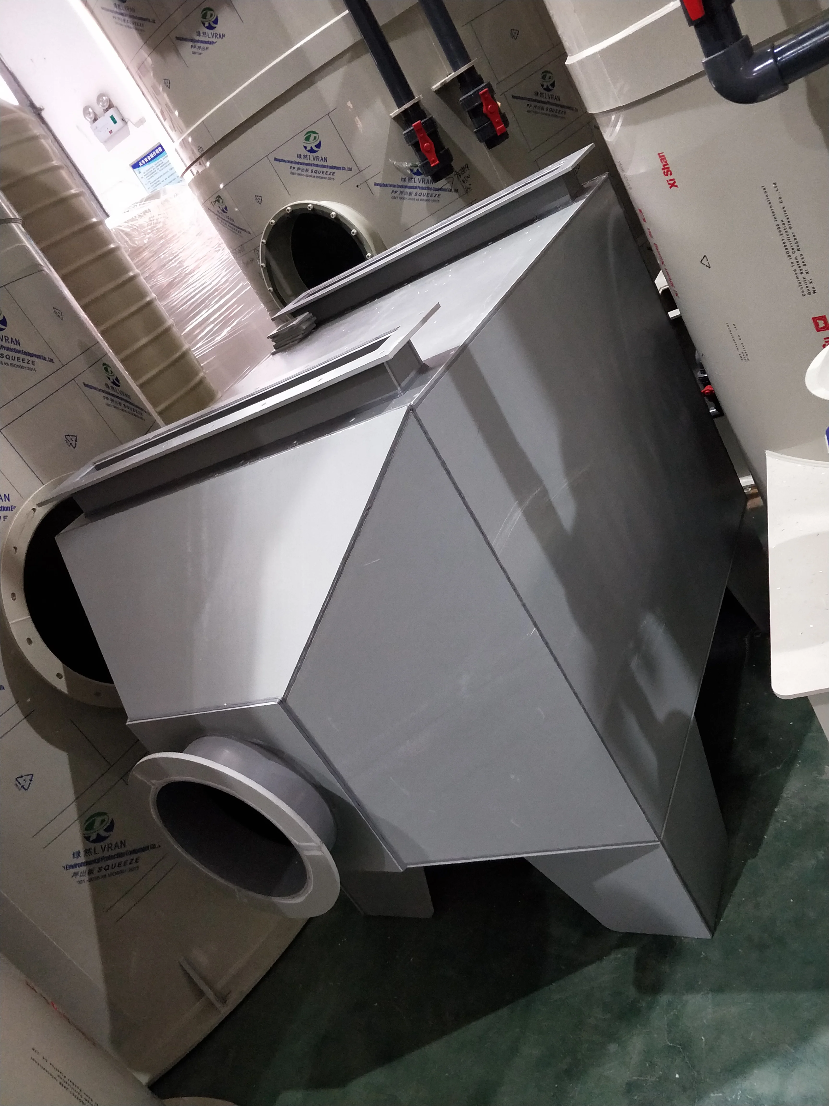 Waste Gas Purification Exhaust Gas Treatment Spray Tower PVC Scrubber