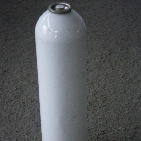 
high purity refrigerant gas R600a gases butane gas from China 