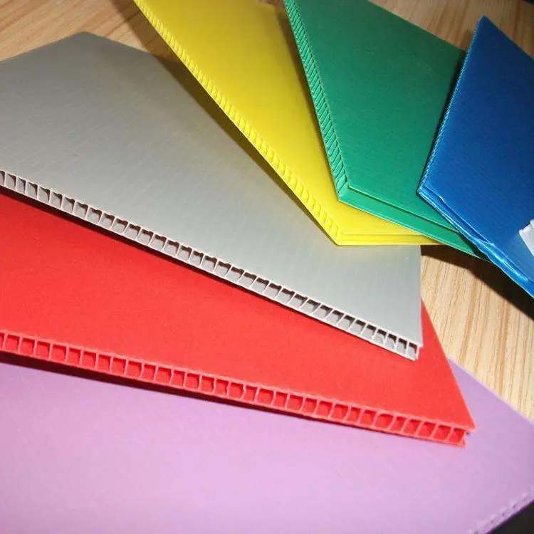 Hollow Board Partition PP Corrugated Board Customizable Turnover Box Can Be Recycled