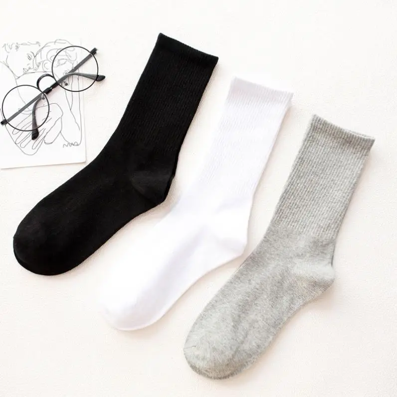 Couple Custom Logo Skate Socks Sports Customizable Cool Sneakers Socks Men