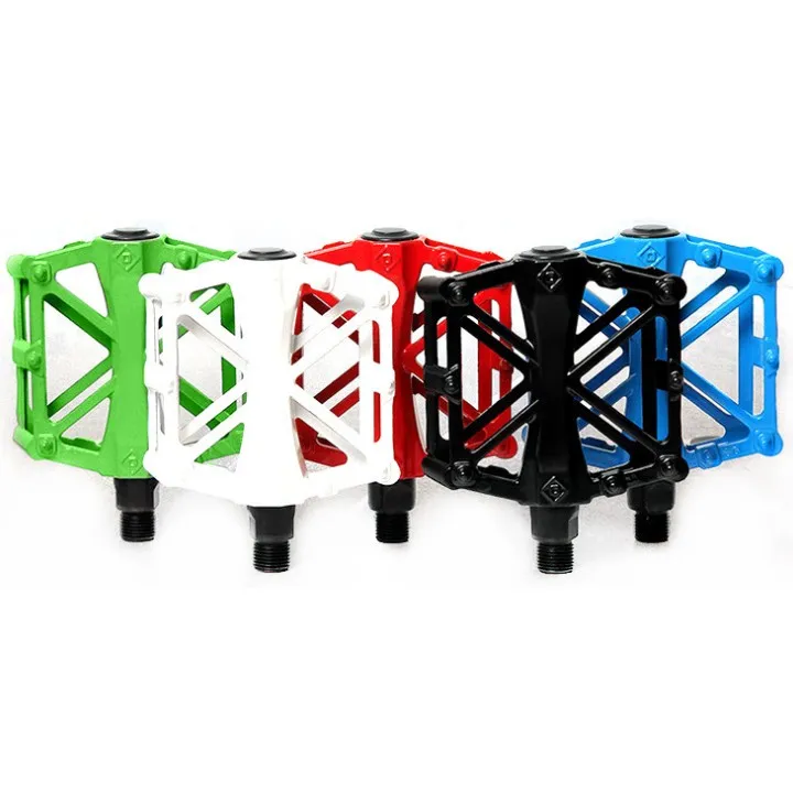 Strong Mountain Bike Pedal Lightweight Aluminium Alloy Pedals for MTB Bicycle Cycling