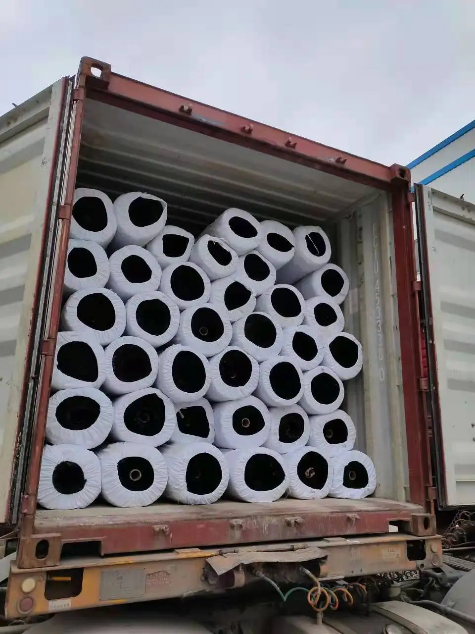 ISO CE Polyester Geogrid 200-30kN Used in Soil Reinforcement for Runway