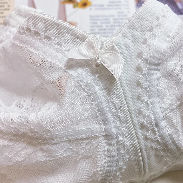 MOQ 12 Piece Custom Wholesale Breathable Large Cups Full Figure Plump Women Bralette Big Boobs Wireless Lace Plus Size Bra