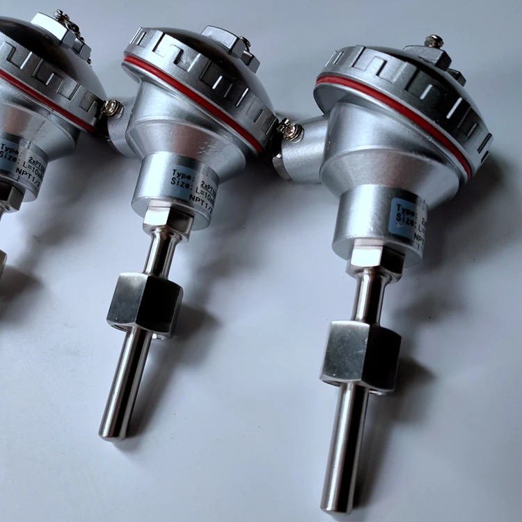 Pt100 sensor with fixed female thread