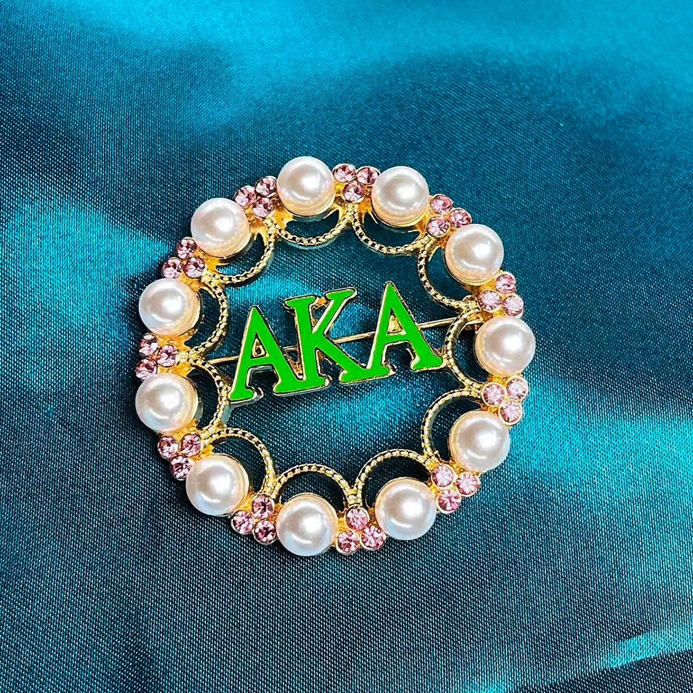 Custom Round Pearl Metal Delta Theta Letters Name Brooches Pins DST AKA Greek Sorority Jewelry Brooch Pin