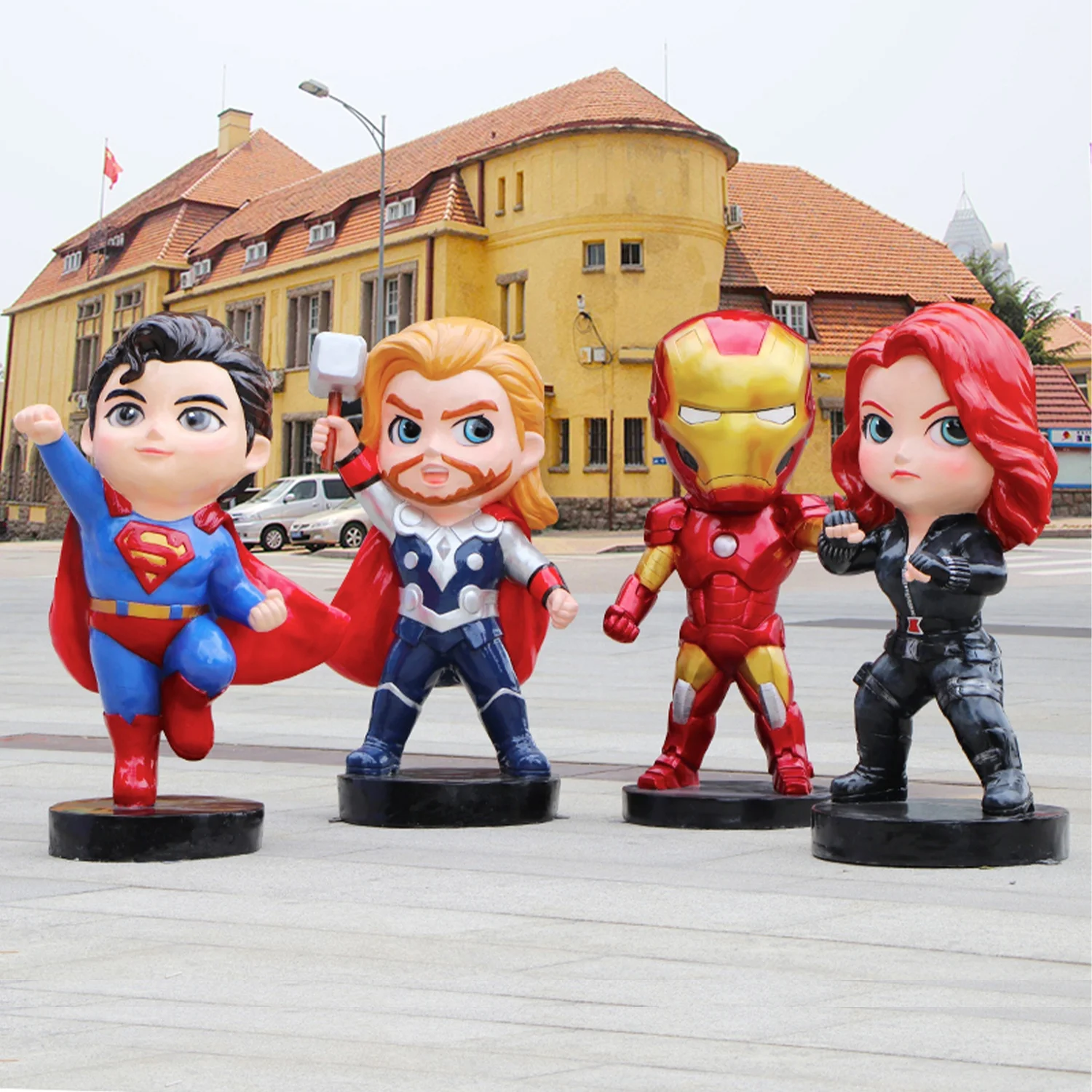 Открытый Человек-паук Железный человек орнамент скульптура используется в торговых центрах и кинотеатрах