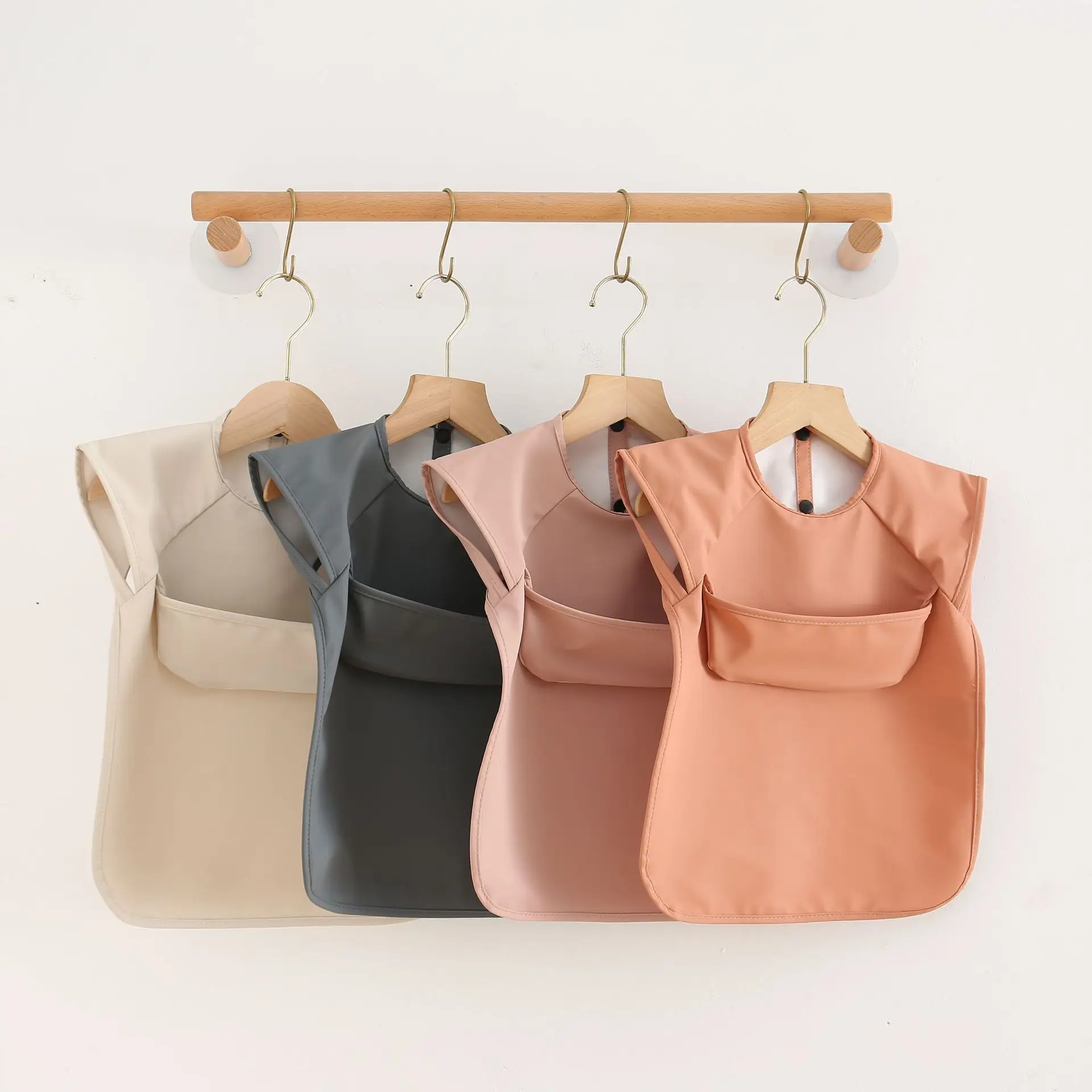 OEM polyurethane (PU) Waterproof baby bib apron with pocket  kids  Apron Great Travel Bib for Baby Great Travel Bib for Baby Eat