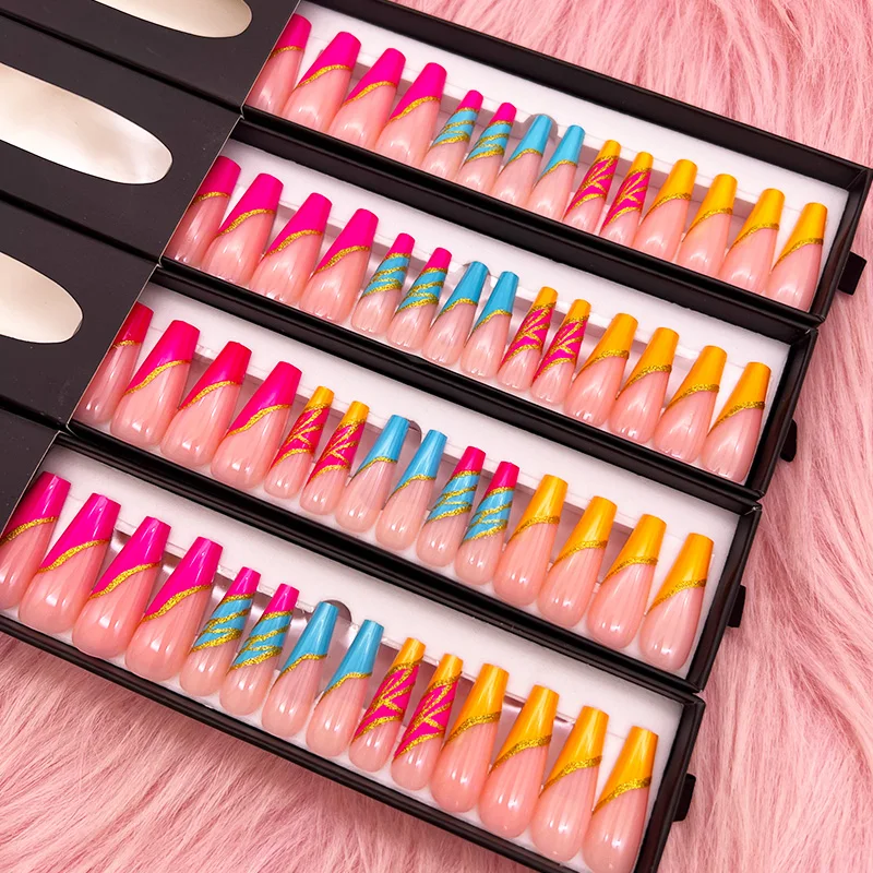 Wholesale Luxury Long Fingernail Rhinestone Press on Nails Packaging Box False Nail Art
