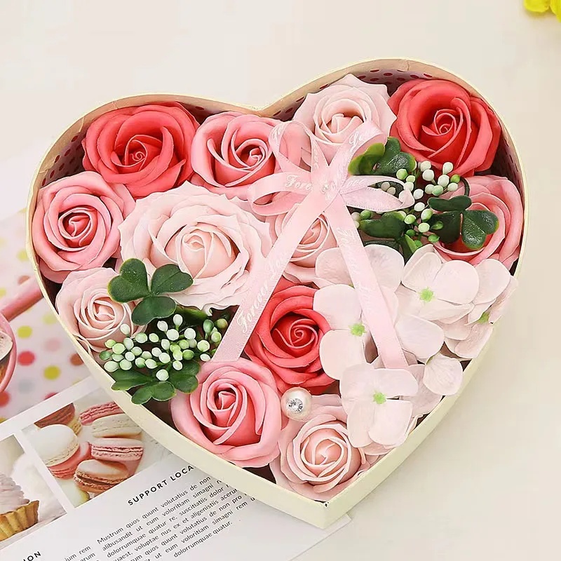 2024 Wholesale Valentine Day Gift Real Touch Flower Soap Roses Heart Shaped Gift Box Set
