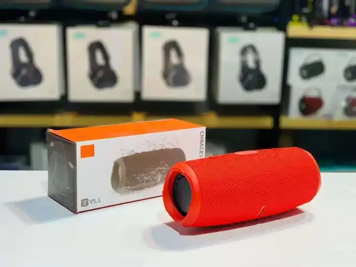 Chrace5 Wireless Music Handsfree Calling Speaker Mini Tws Speaker Portable Radio Speaker