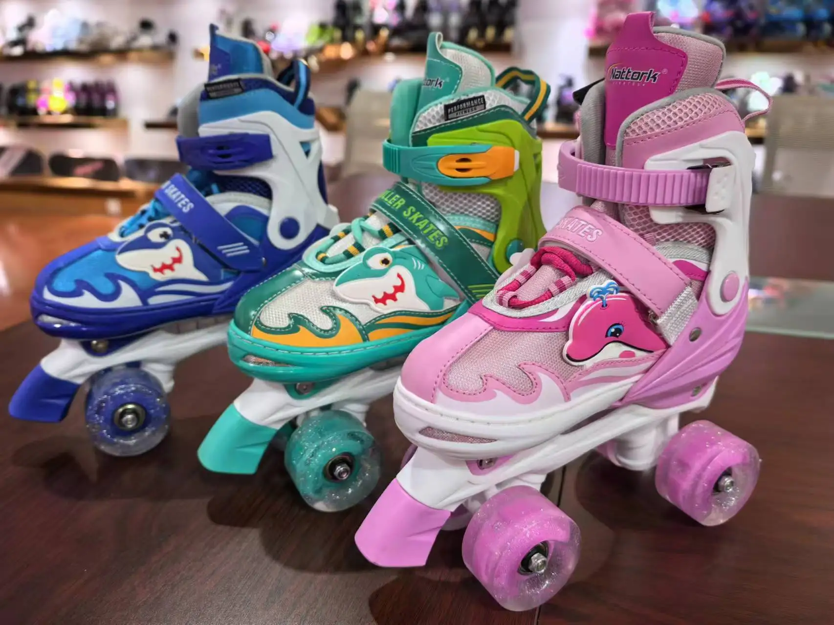 2024 new Adjustable professional cheap price roller skates for kids or teenagers inline skates outdoor sports