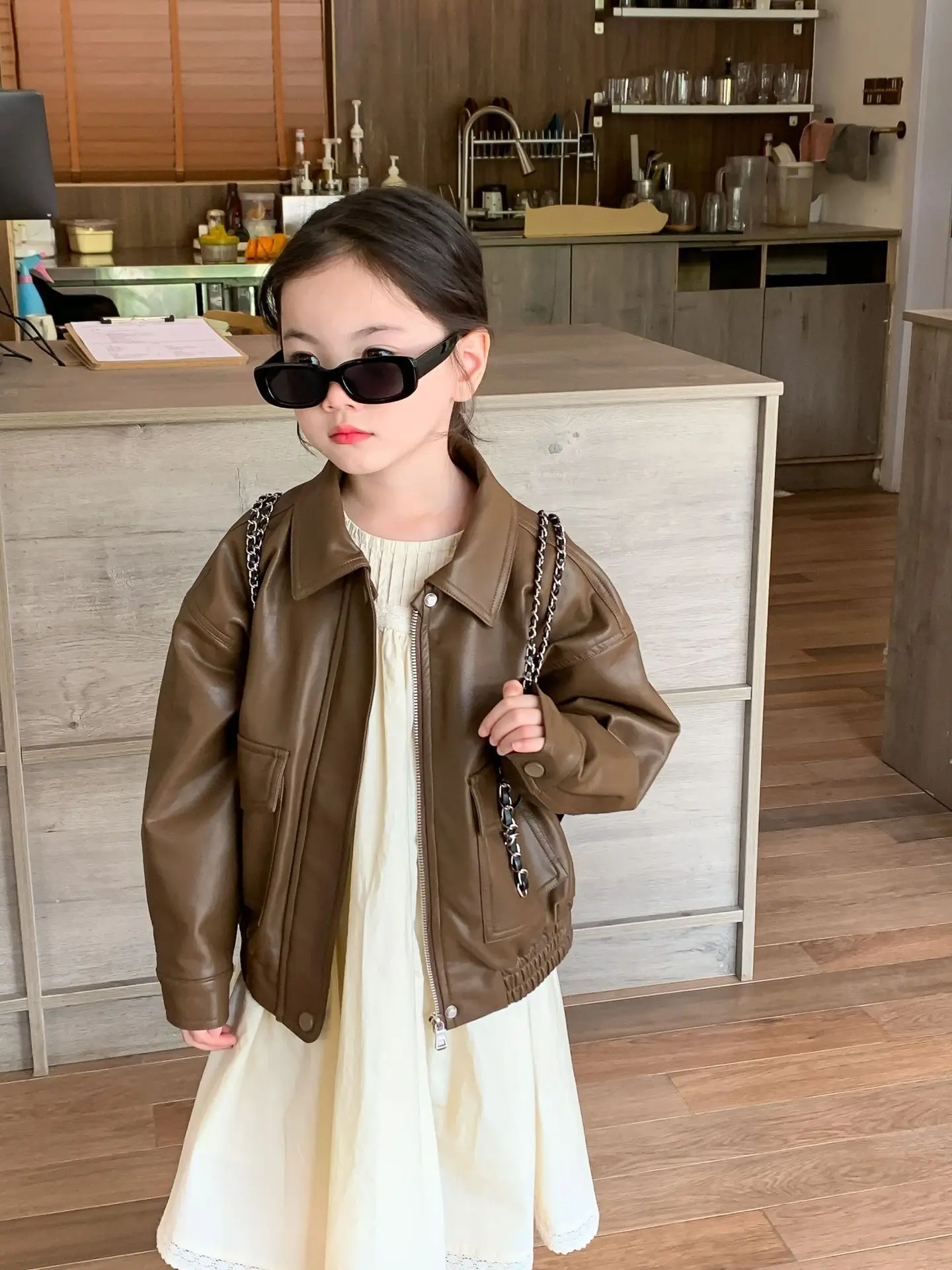 2023 fashion design little baby girl PU leather coat infant toddler kids solid brown jacket clothing boutiques 617