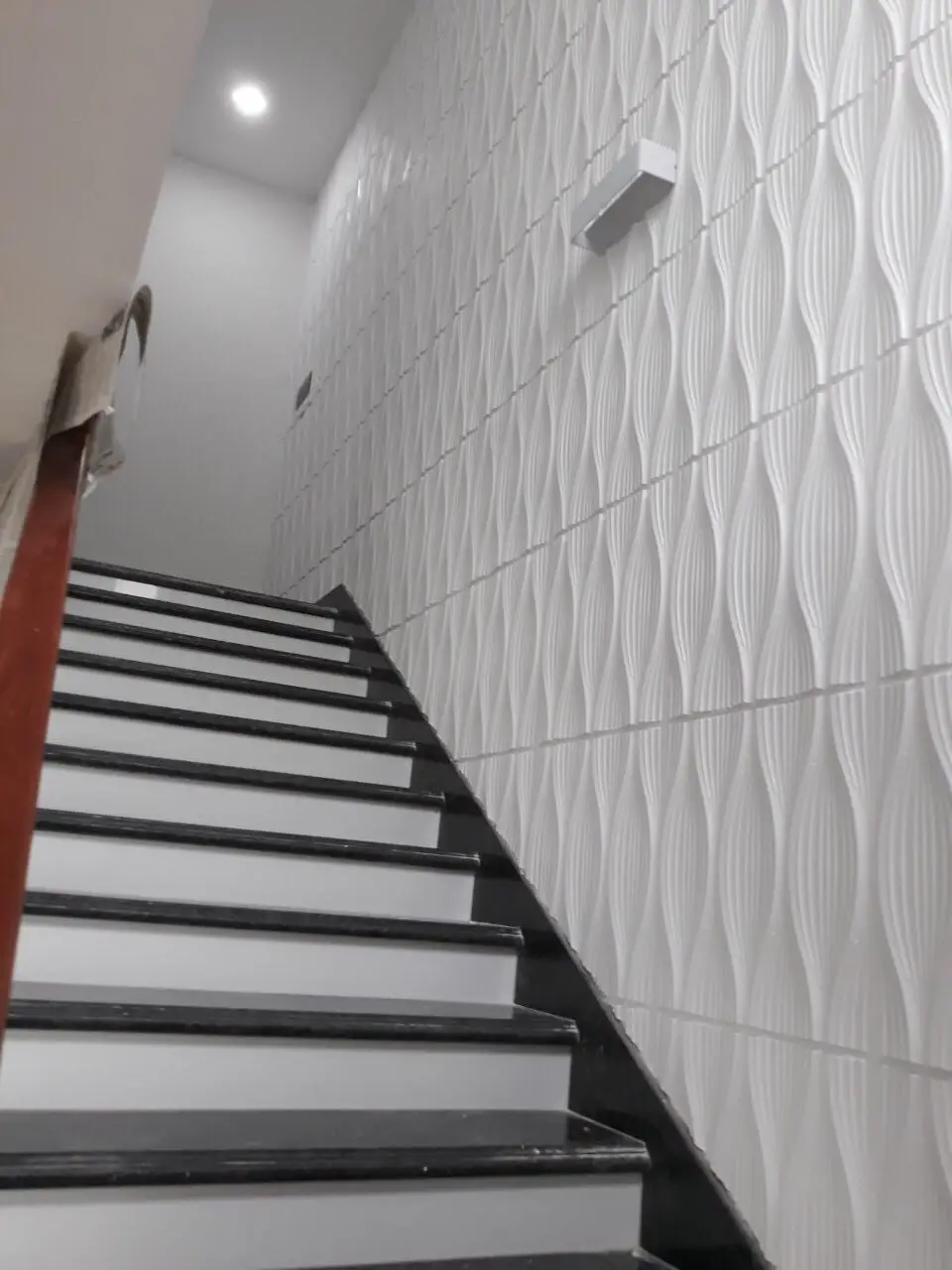 Shiny high quality luxury 3D Panel Wall Panels peel and stick 3d wall panels China Factory