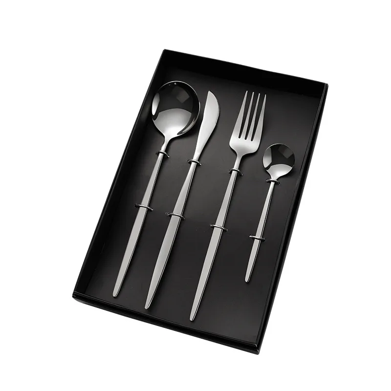 Christmas gift box 304 Stainless steel knife fork spoon four piece set golden steak knife fork Portuguese western tableware set