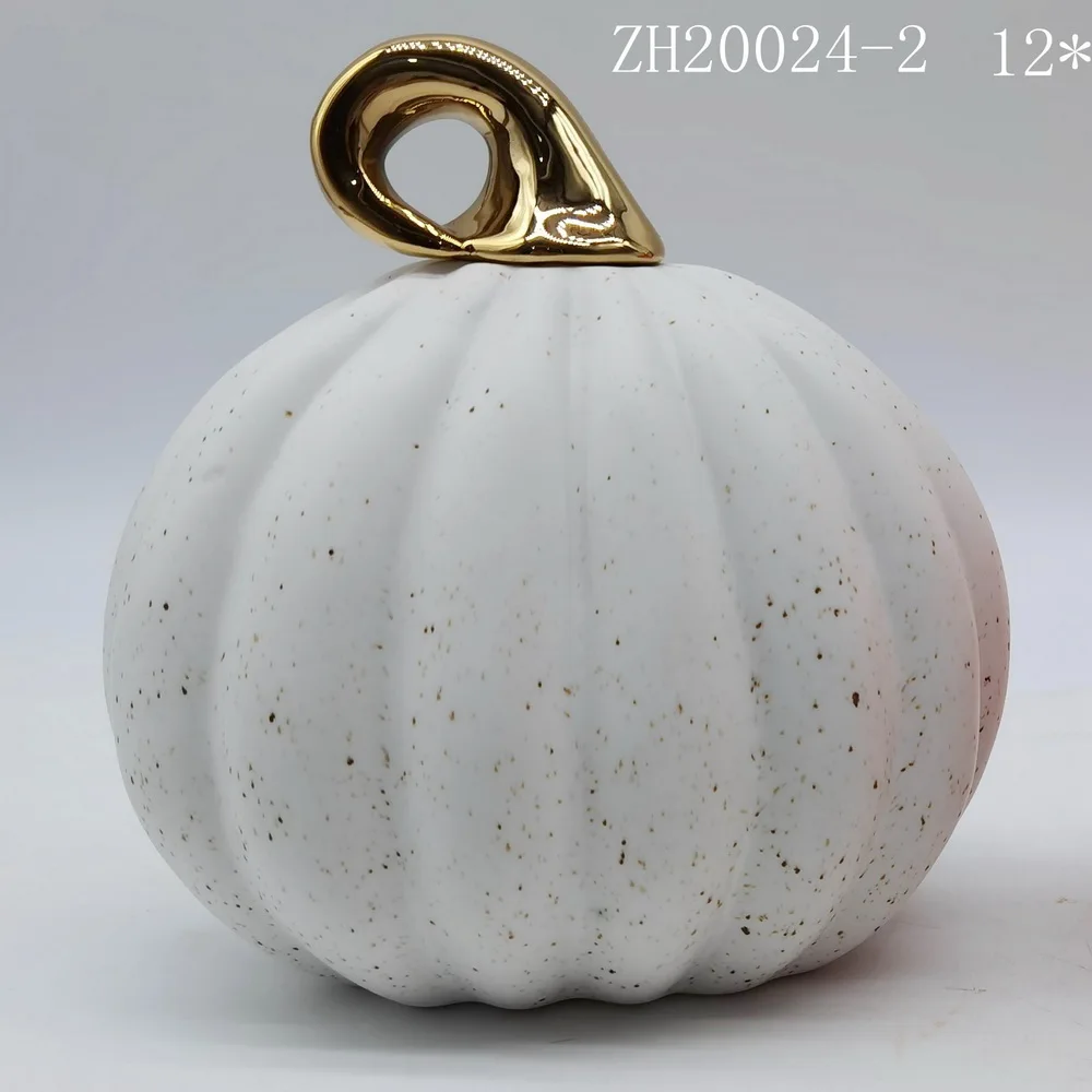 clay mud soil craft pottery ceramic modelling