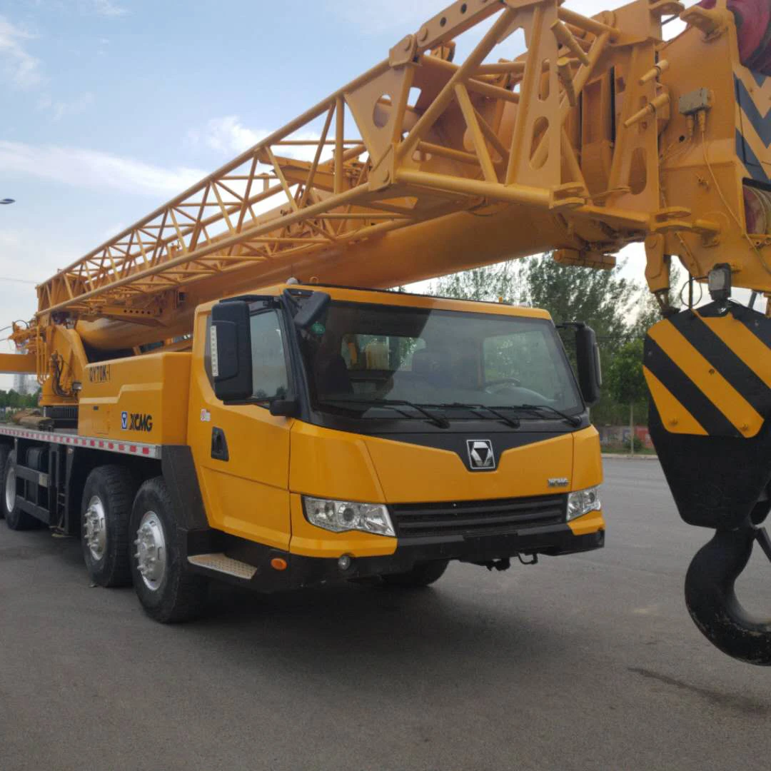 Подержанный Автокран XCMG 70 тонн в хорошем рабочем состоянии по конкурентоспособной цене