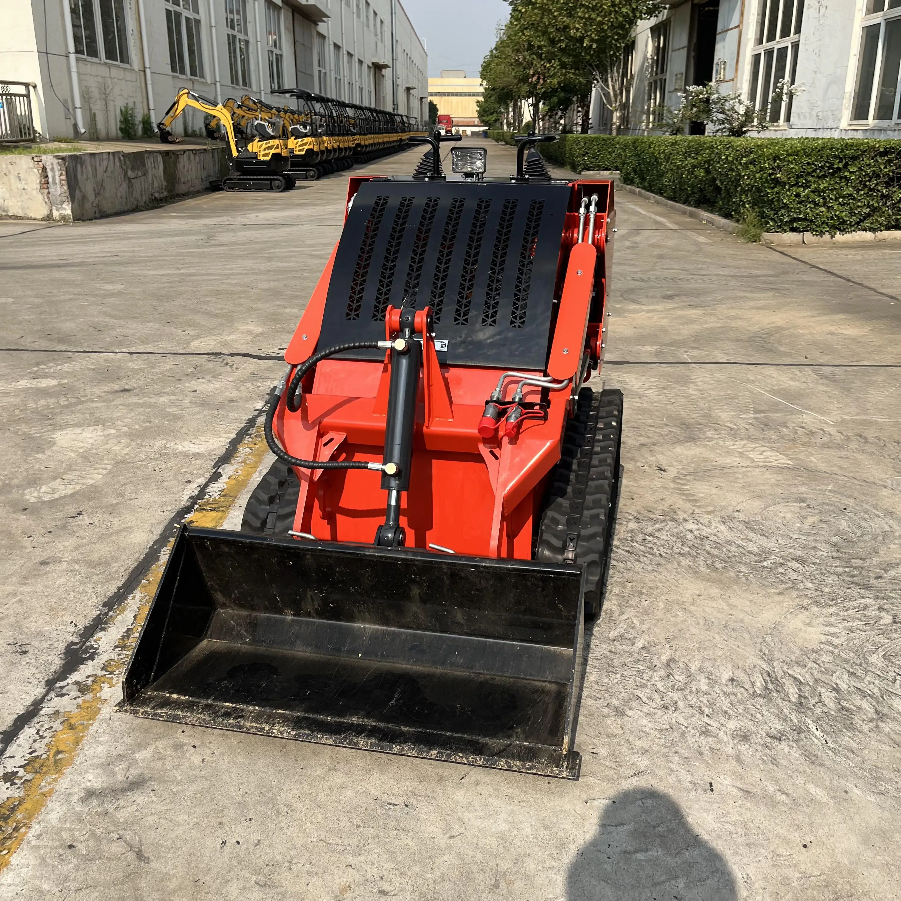 construction earth-moving machinery manufactures 18KW 25HP mini skid steer skidsteer tractor front wheel loader