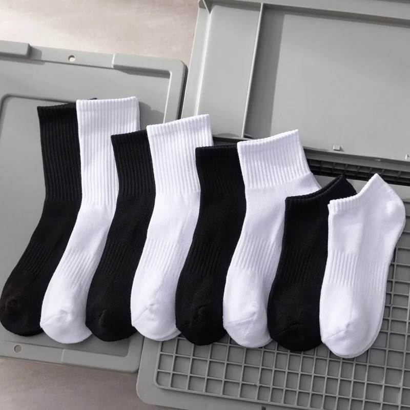 Quality Athletic White Black Ankle Gym Socken Cotton Quarter Crew Logo Custom Design Men Sports Socks