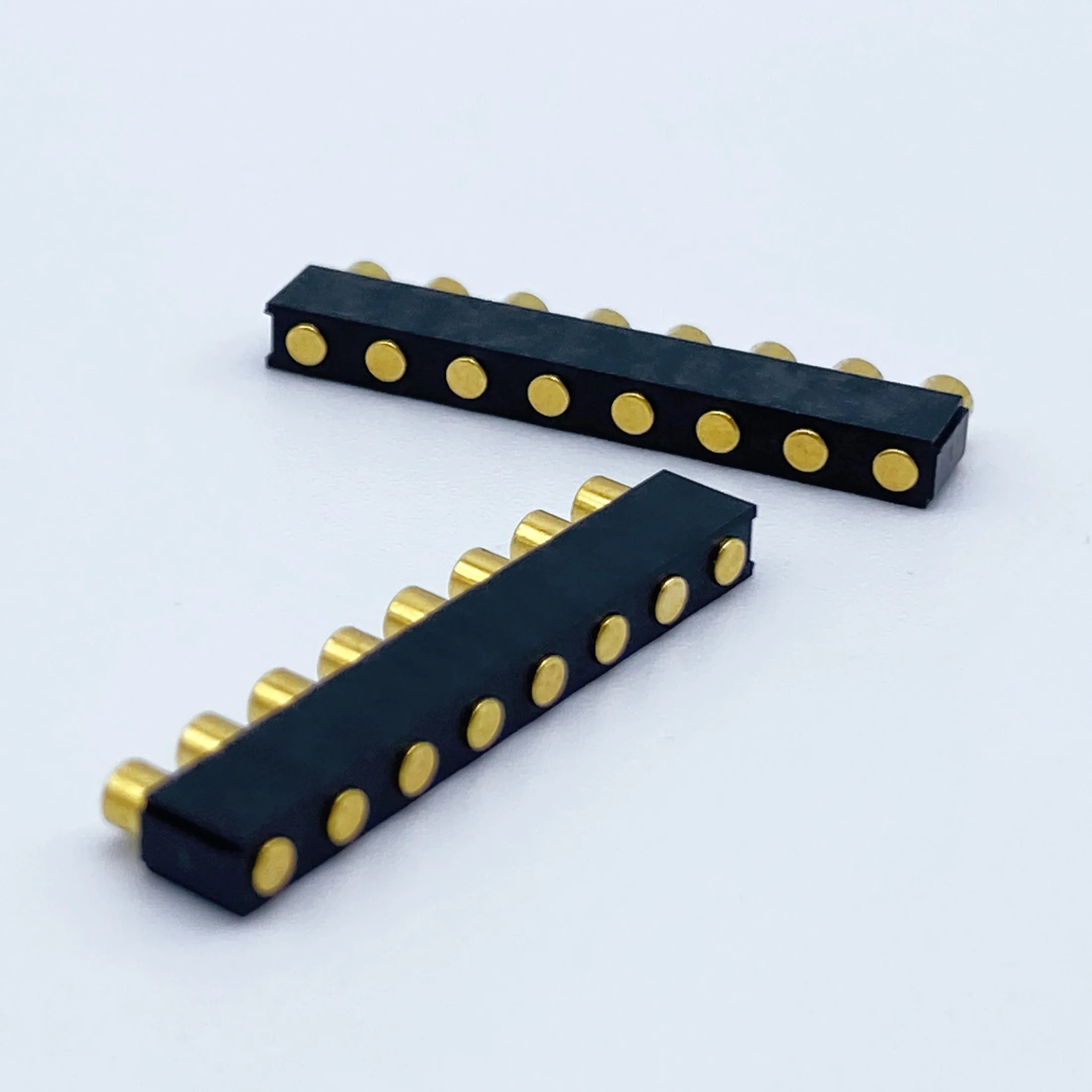 
Manufacturer Male and Female Socket Pogo Pin Connector 8pin 4mm Pitch Spring Loaded 10moq USB PCB Cable Battery Adaptor 