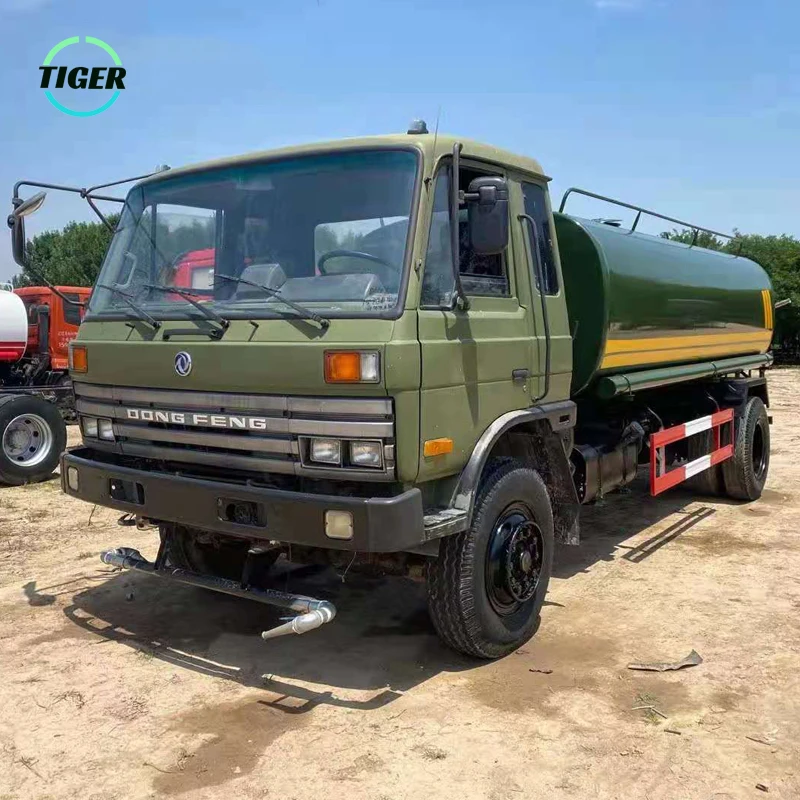 Secondhand Used Mini Water Tanker 4X2 Military Dongfeng sprinkle Cart