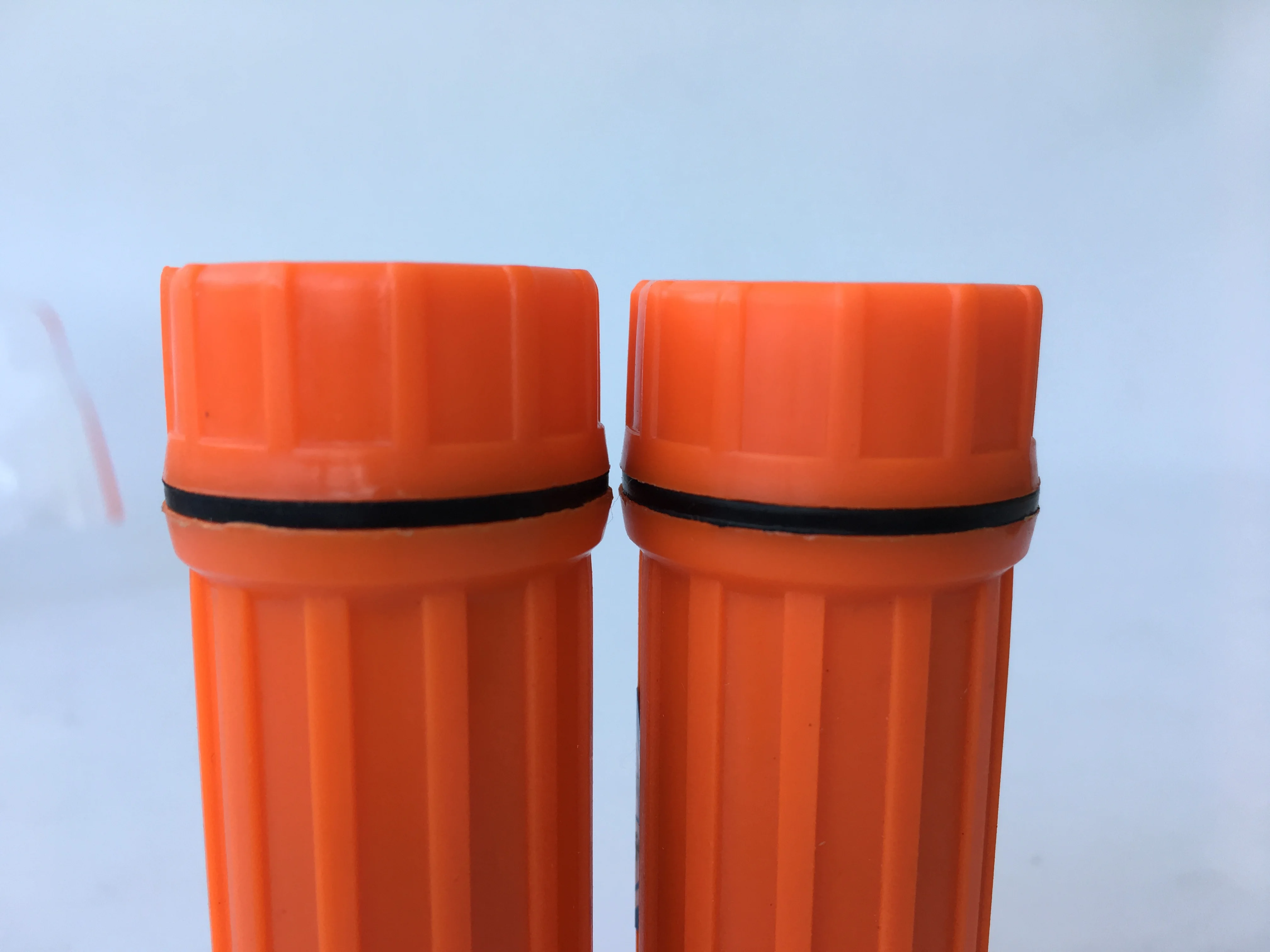 Цветные персонализированные рекламные матчи для кемпинга, водонепроницаемые матчи для выживания