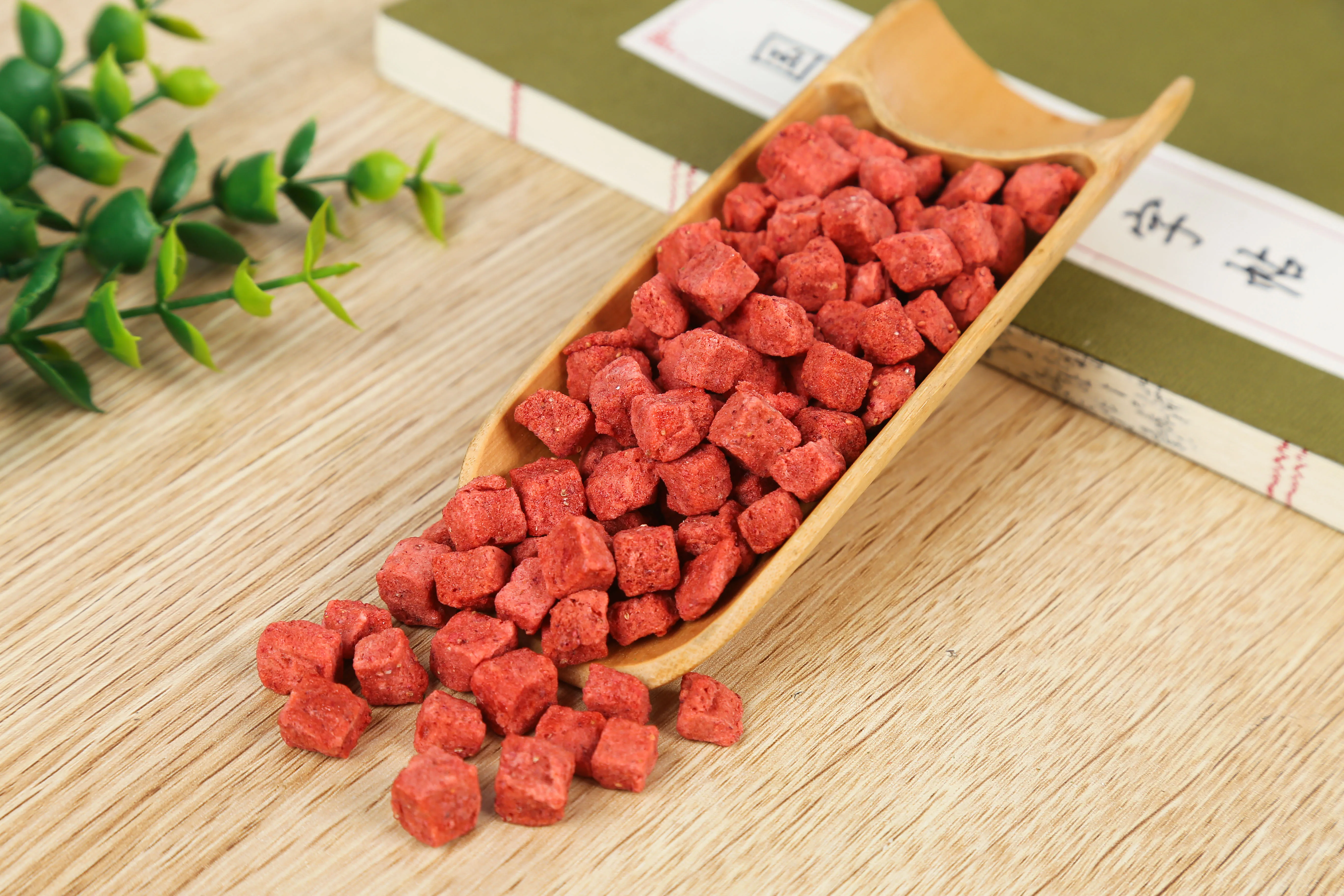 Высокое качество натуральный рост зеленый обезвоженный клубничный вяленый