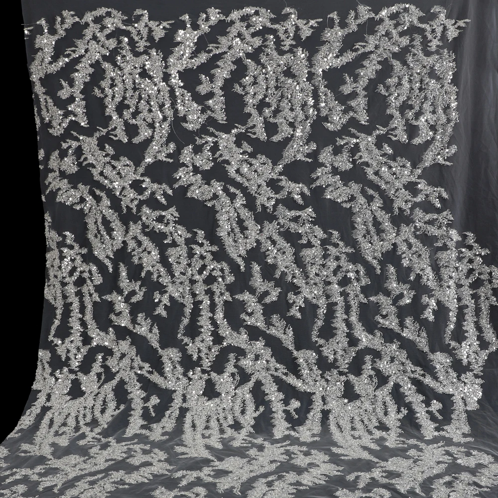 Yanzi 2023 Luxury Mesh Lace Dress Fabric Flower 3d Beads White Bridal Dubai Embroidery Net Fabric Eyelet Lace Manufacturer