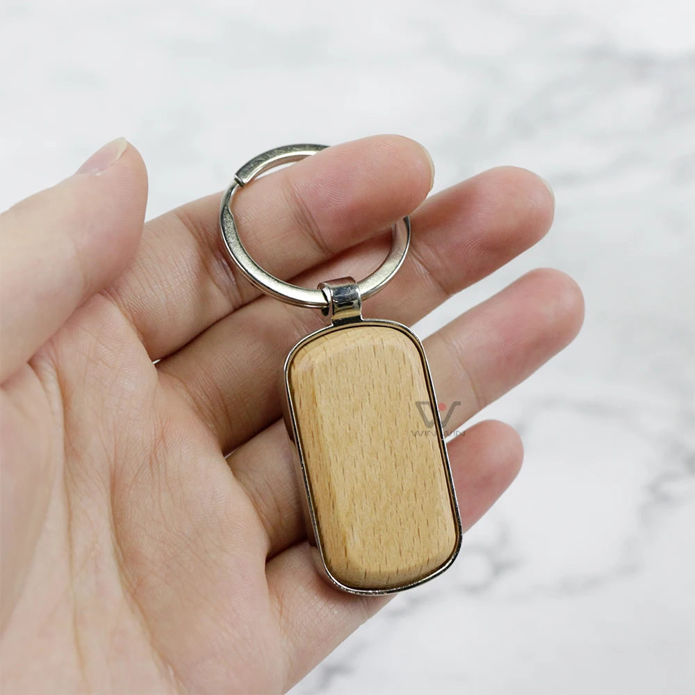 Manufacture Customized Metal Keychain Car Keyrings Fashion New Innovative Key Holder New Designer Christmas Gifts