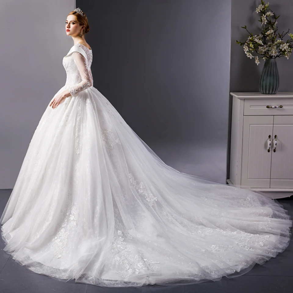 Hot sale lace illusion long sleeve wedding dress corset back 2020 applique wedding party dress for bride plus size girls