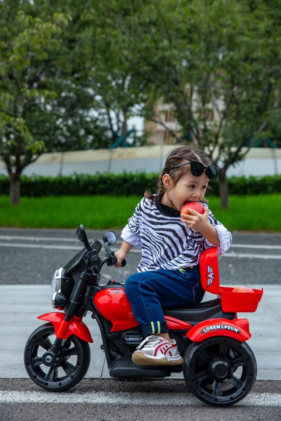 Factory Price Threecyclel electric motorcycle kids toy car kids ride on motorbike kid toy electric motorcycle 12v