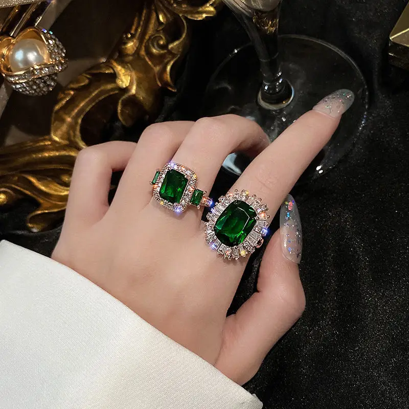 2021 Hot Selling 18k Gold Plated Ring Simple Personality Creative Green Zircon Rings Jewelry Women Green Natural Zircon Rings