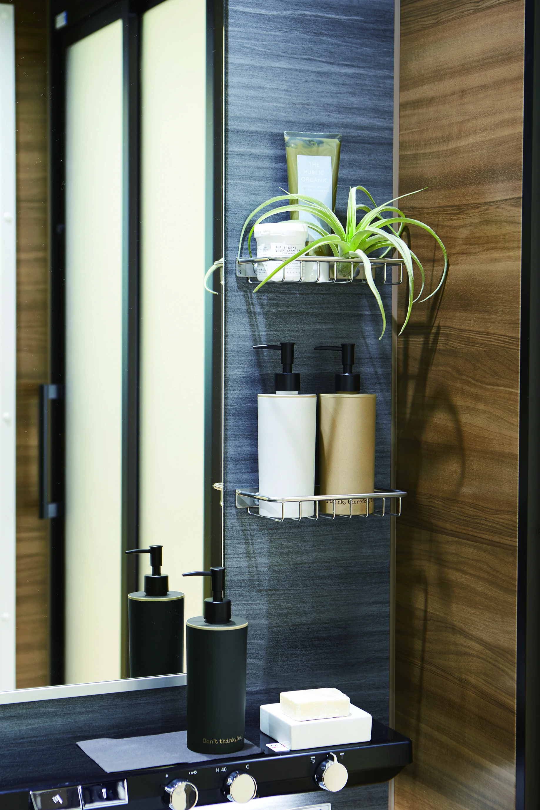 Диспенсер для мыла и лосьона для ручной стирки