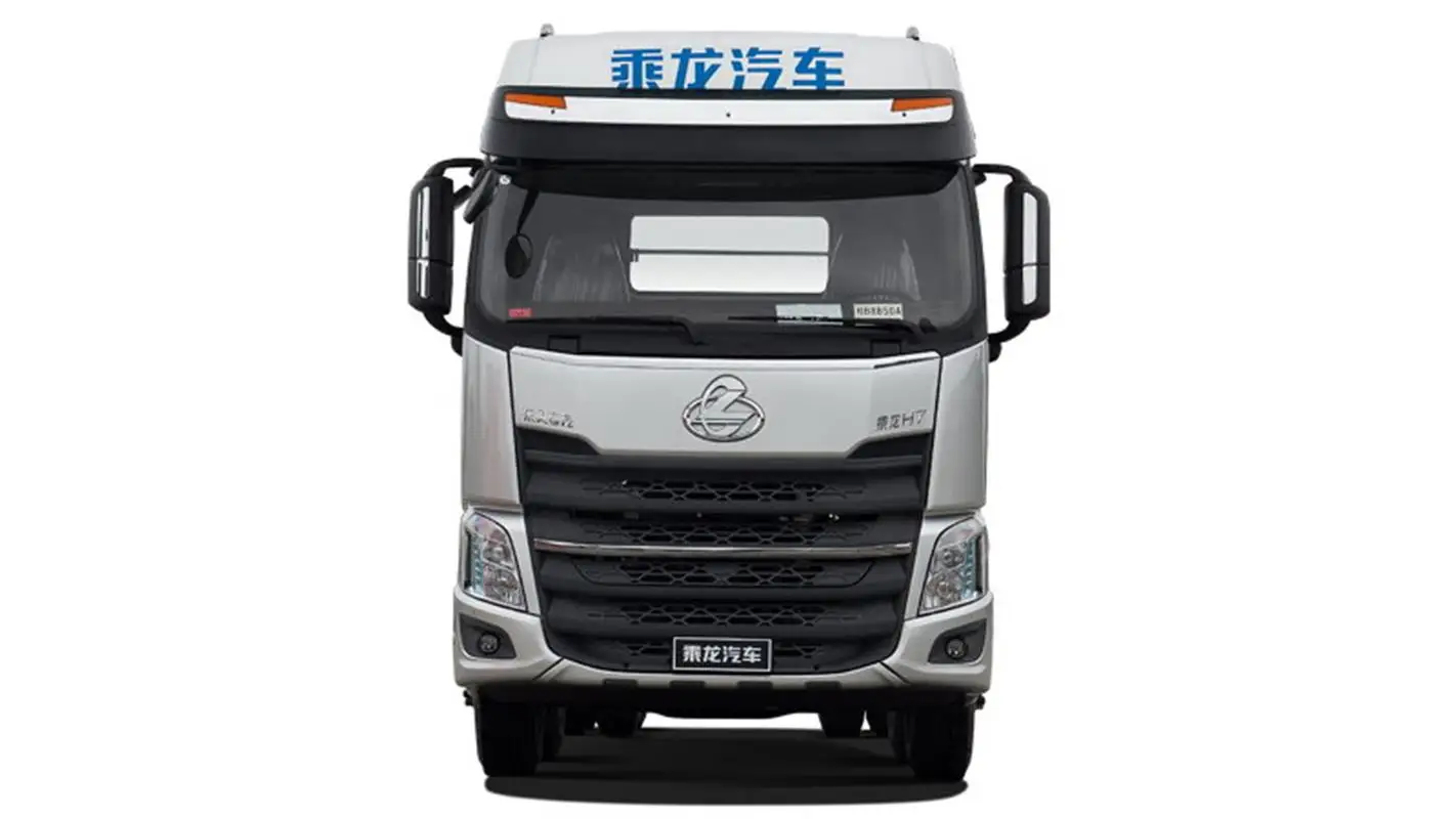 China chenglong trucks with good performance H7 8X4 cargo truck multifunctional euro 5 heavy truck for logistics